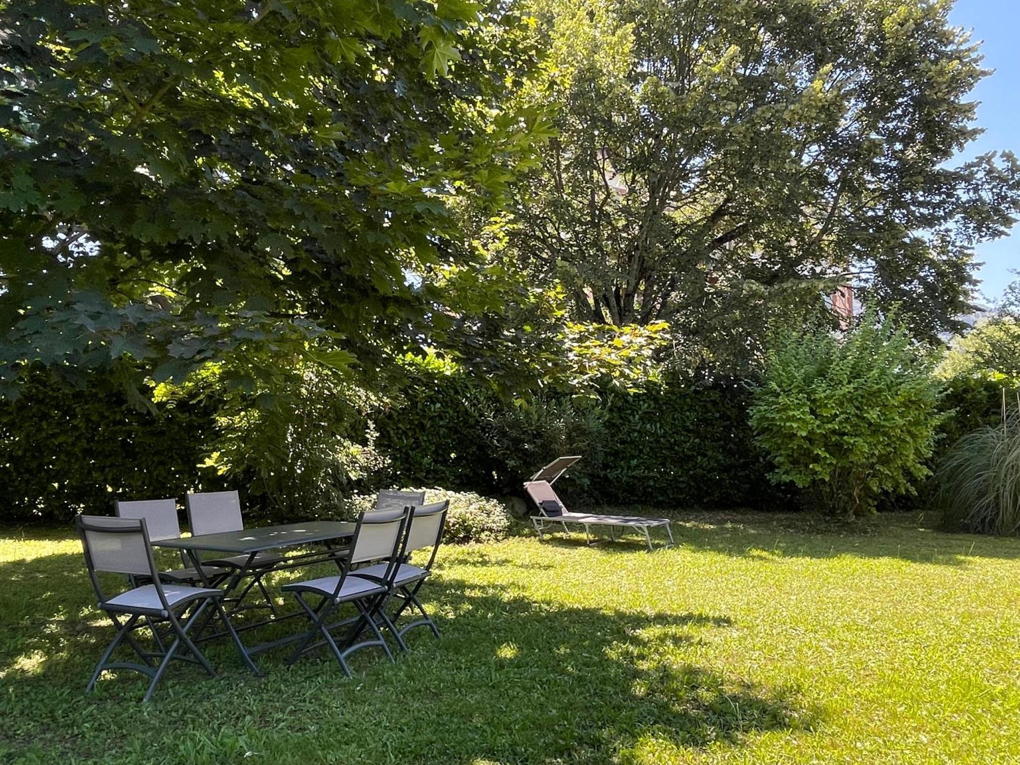 Villa Bonvouloir Bagnères-de-Bigorre Exteriör bild